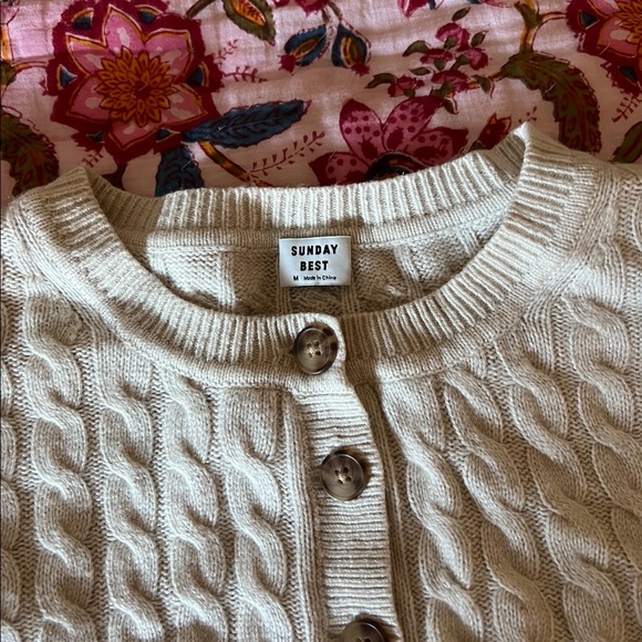 Aritzia Effie cardigan - Picture 6 of 6
